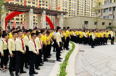 東辰祥瑞盛大啟動(dòng)經(jīng)紀(jì)人大會(huì)，攜手共進(jìn)共創(chuàng)房產(chǎn)新輝煌